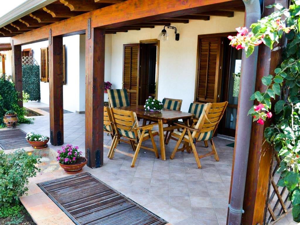 Villa Castiglione กุสโตนาชี ภายนอก รูปภาพ