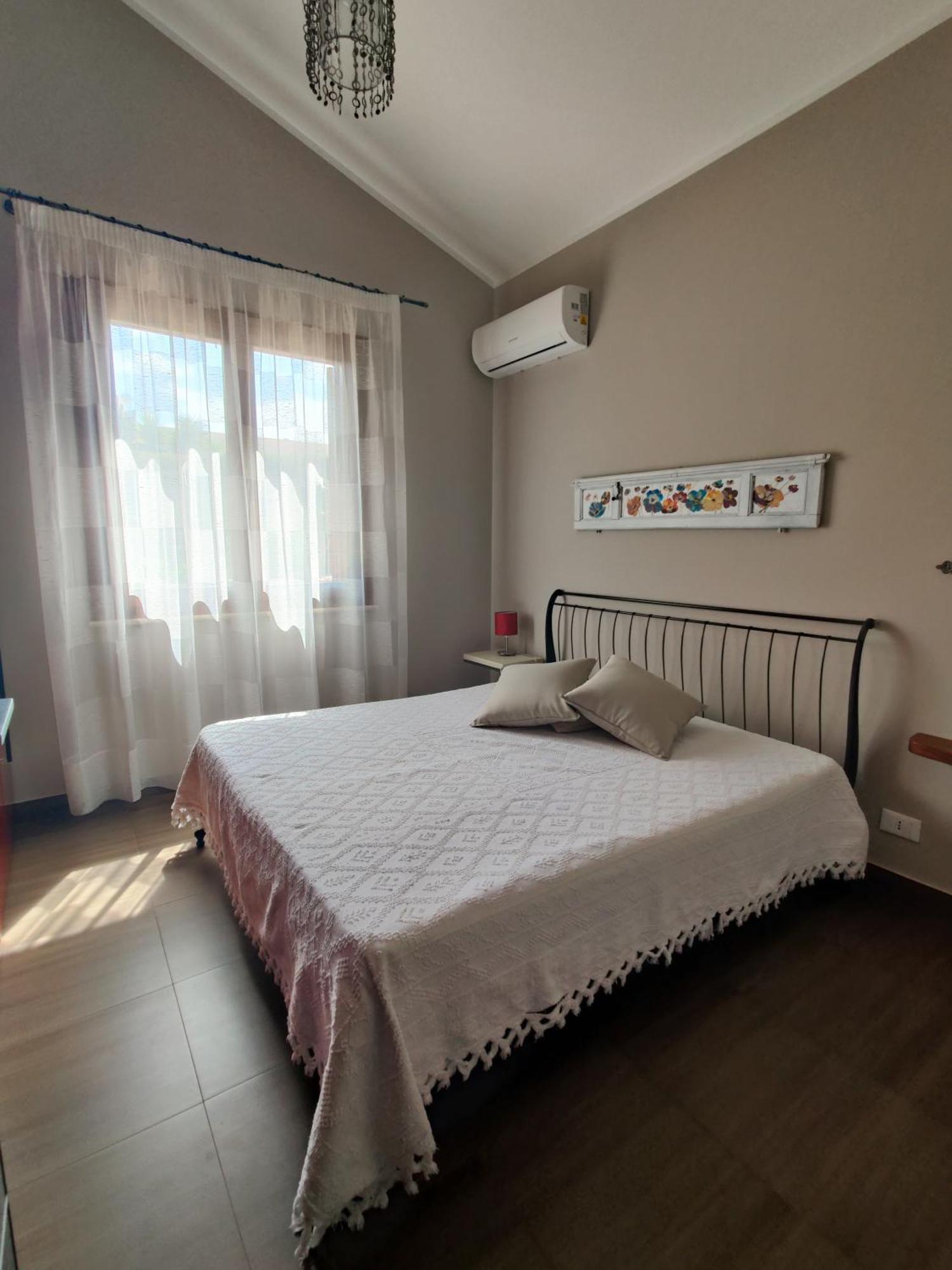 Villa Castiglione กุสโตนาชี ภายนอก รูปภาพ